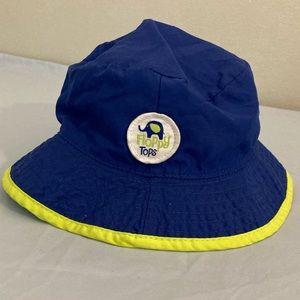 Like new toddler Floppy Tops bucket hat
